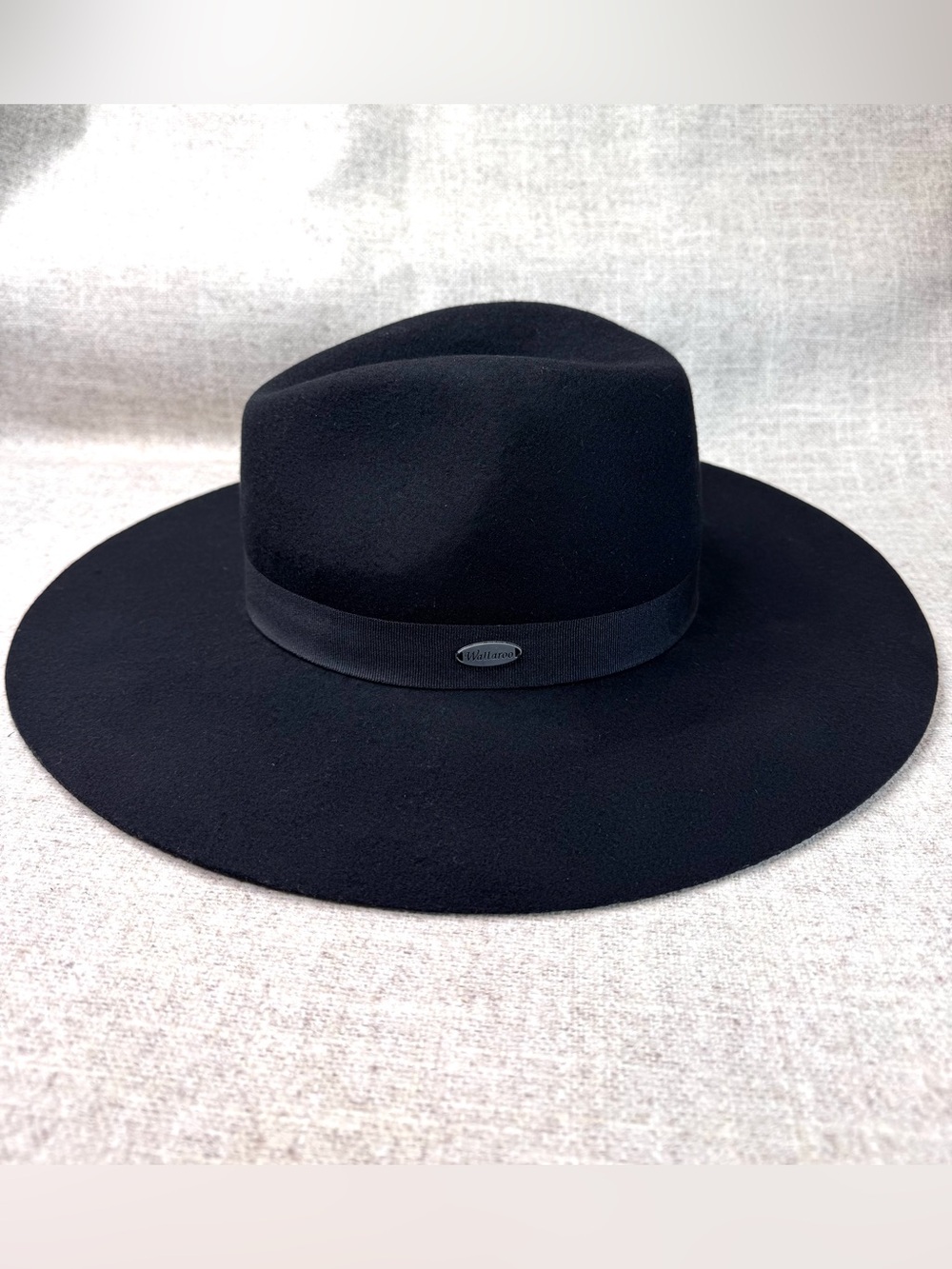 Wallaroo Wide Brim Wool Hat Company Women's Black Sun Hat UV protection NEW